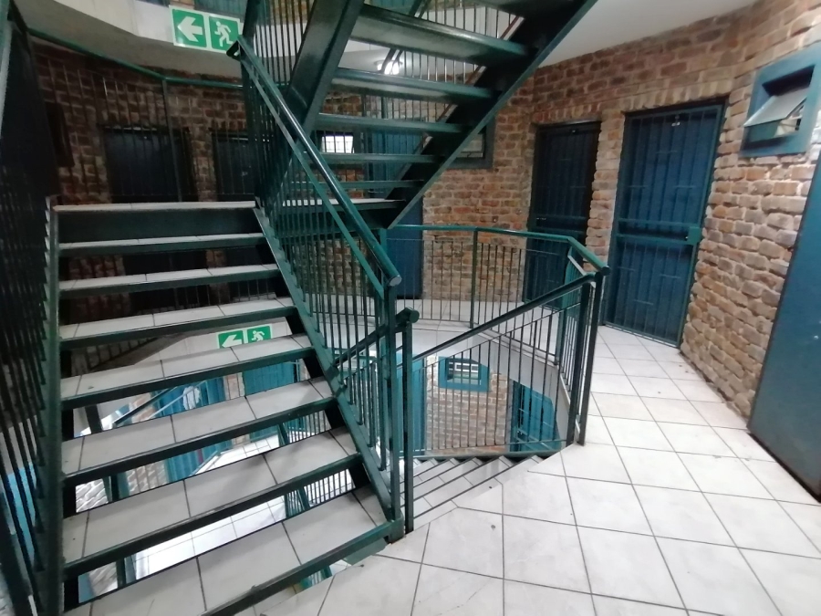 1 Bedroom Property for Sale in Willows Free State